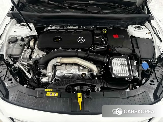 Mercedes-Benz GLB id 4254237 из Китая 21