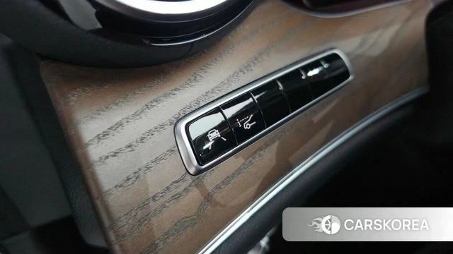 Mercedes-Benz E-Class W213 id 4424802 из Кореи 21