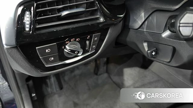 BMW 5 Series (G30) id 4416769 из Кореи 21
