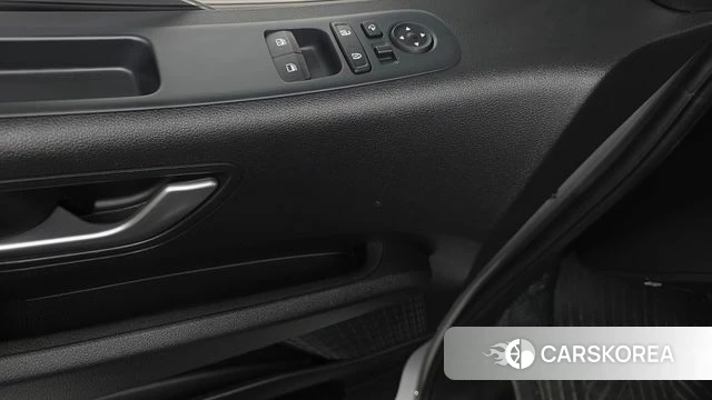 Hyundai Staria id 4243875 из Кореи 21