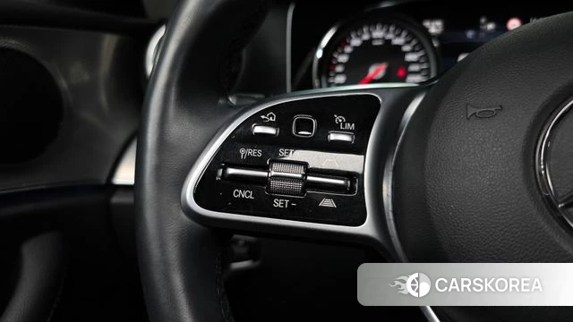 Mercedes-Benz E-Class W213 id 4304636 из Кореи 21