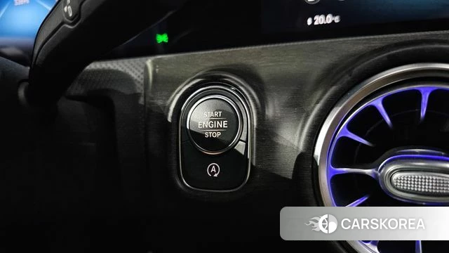 Mercedes-Benz A-Class W177 id 4338655 из Кореи 21