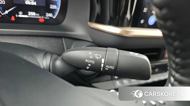 Toyota Crown Crossover id 4342627 из Кореи 21