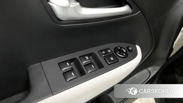 Kia The New Kia Ray EV id 4279882 из Кореи 21