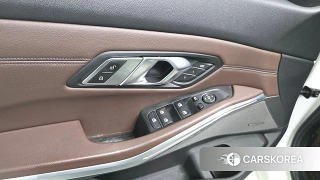 BMW 3 Series (G20) id 4642497 из Кореи 21