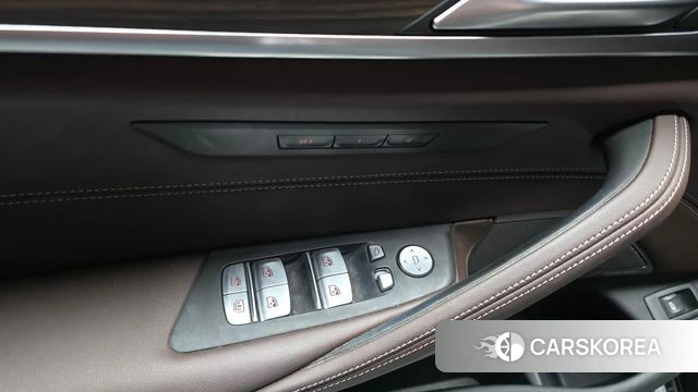 BMW 5 Series (G30) id 4395544 из Кореи 21