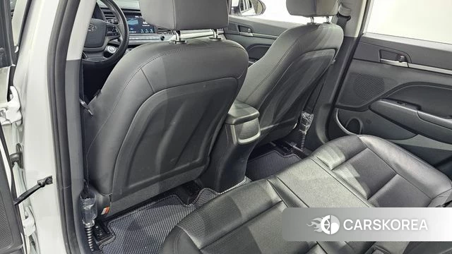 Hyundai Avante AD id 4551884 из Кореи 21