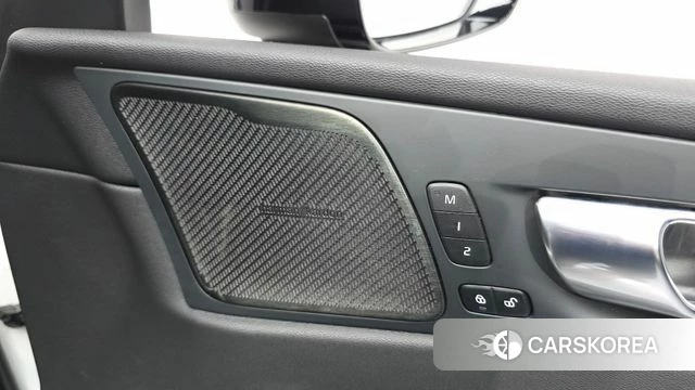 Volvo XC60 second Generation id 4567730 из Кореи 21