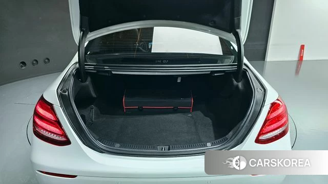 Mercedes-Benz E-Class W213 id 4305207 из Кореи 21