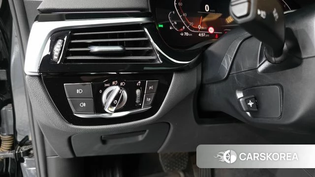 BMW 6 Series GT (G32) id 4895117 из Кореи 21