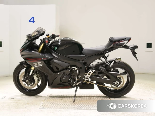 Suzuki GSX-R750 id 4183535 из Японии 21