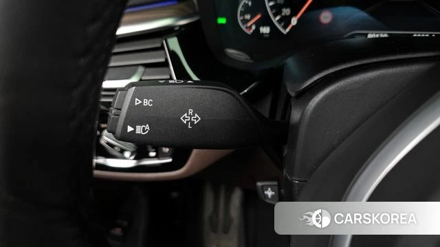 BMW 5 Series (G30) id 4397377 из Кореи 21