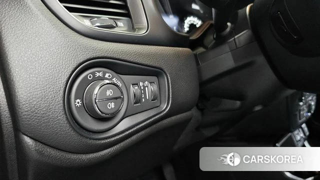 Jeep Renegade id 4650058 из Кореи 21