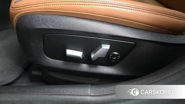 BMW 5 Series (G30) id 4403456 из Кореи 21