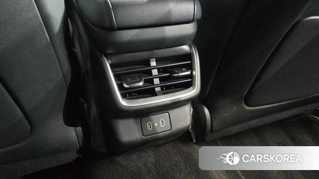 Hyundai Grandeur (GN7) id 4469018 из Кореи 21