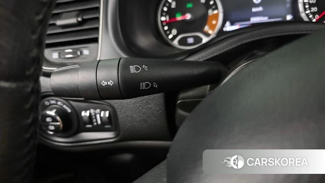 Jeep Renegade id 4759631 из Кореи 21