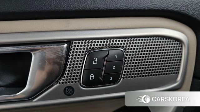 Ford Explorer 6th Generation id 4202856 из Кореи 21