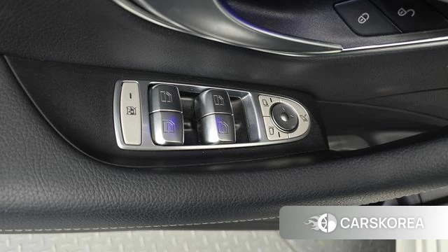 Mercedes-Benz E-Class W213 id 4758027 из Кореи 21
