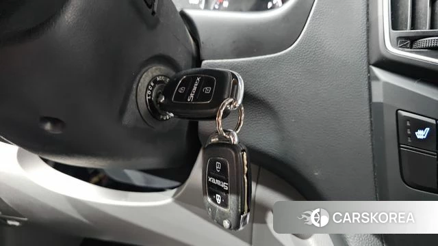 Hyundai The New Grand Starex id 4865321 из Кореи 21