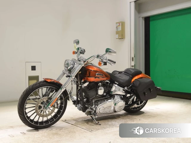 Harley-Davidson Softail Breakout FXSB CVO id 3945794 из Японии 21