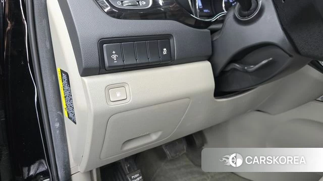 Kia The New Carnival id 4638218 из Кореи 21