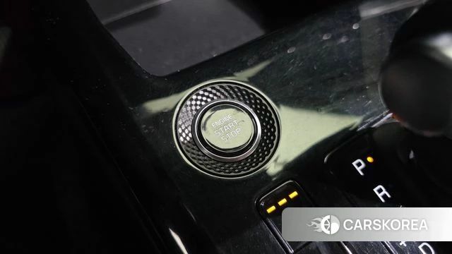 Kia Di Ol Nu Niro id 4763905 из Кореи 21