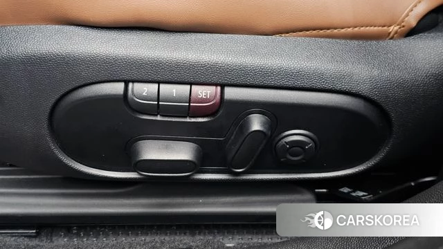 Mini Cooper Clubman id 4686885 из Кореи 21