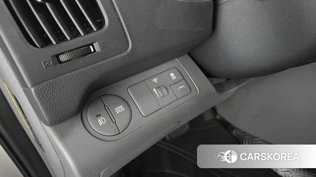Hyundai The New Grand Starex id 4937262 из Кореи 21