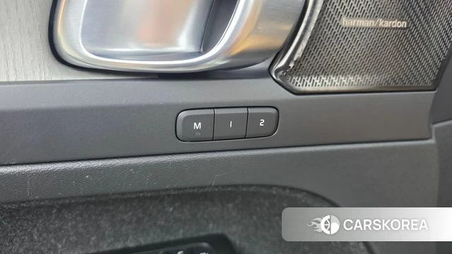 Volvo XC40 id 4881405 из Кореи 21