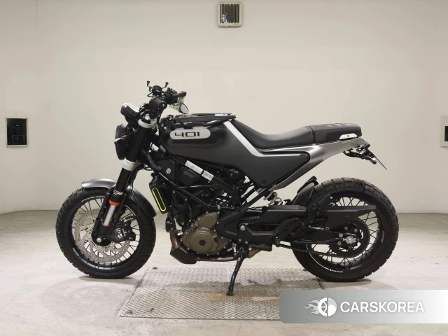 Husqvarna SVARTPILEN 401 id 3939697 из Японии 21