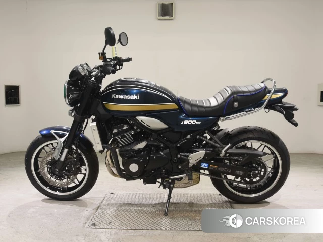 Kawasaki Z900RS id 3948990 из Японии 21