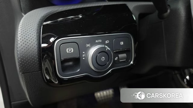 Mercedes-Benz A-Class W177 id 4769013 из Кореи 21
