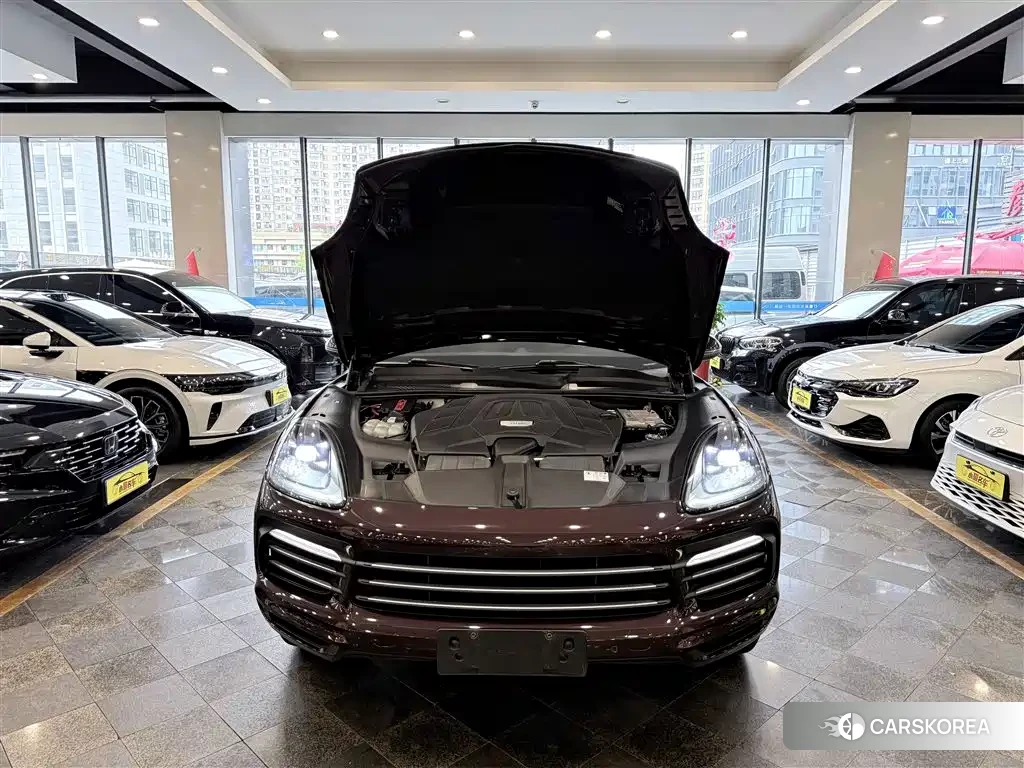 Porsche Cayenne id 4554145 из Китая 21
