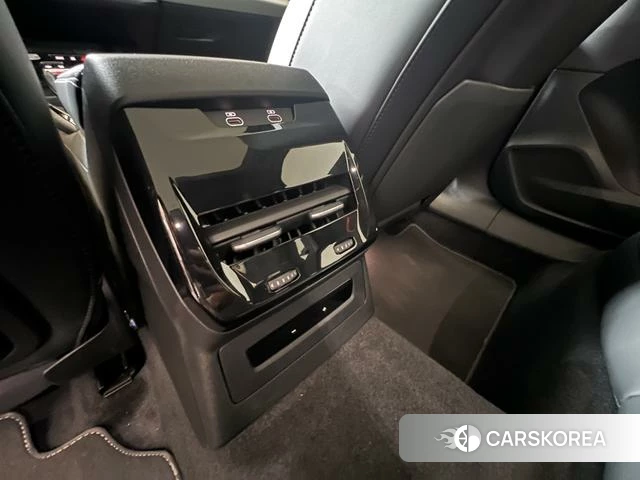 Audi A5L id 4272596 из Китая 21