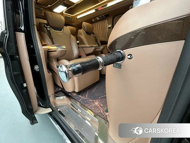 Mercedes-Benz V-class id 4263347 из Китая 21