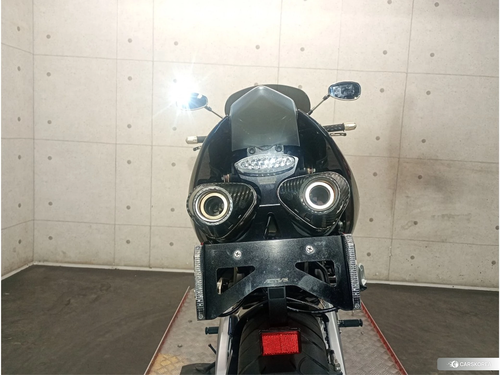 Suzuki GSX 1300 BK (B-KING) id 4183799 из Японии 21