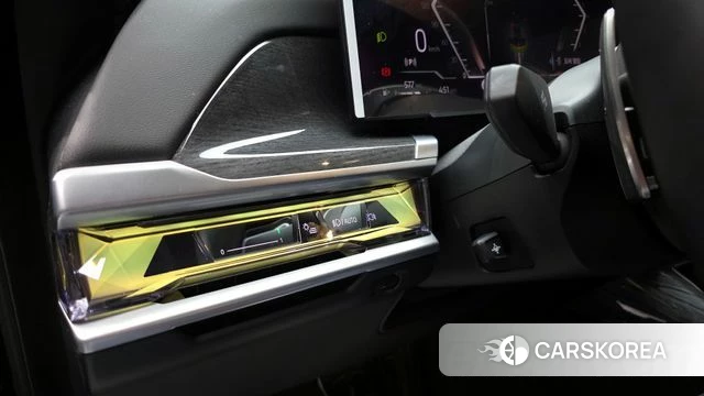 BMW 7 Series (G70) id 4223108 из Кореи 21