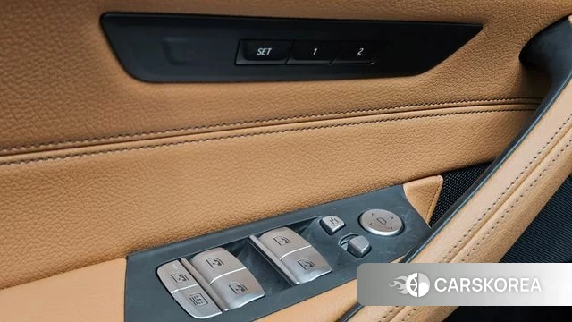 BMW 5 Series (G30) id 4848375 из Кореи 21