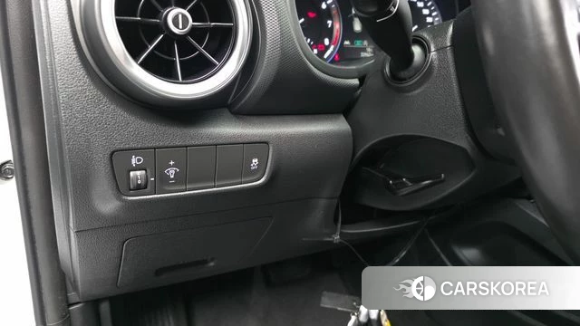 Hyundai The New Kona id 4283445 из Кореи 21