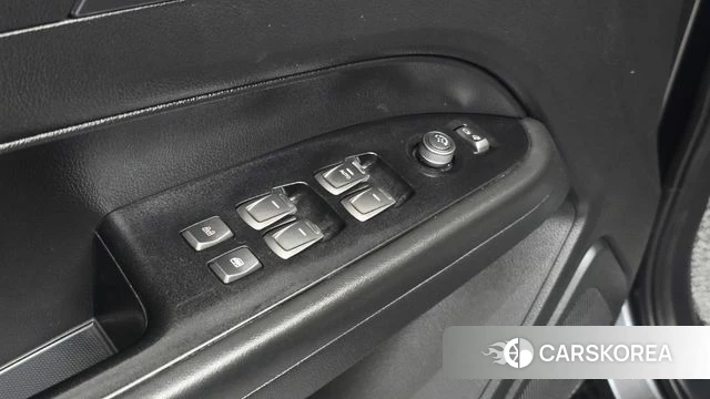 Ssangyong The New Rexton Sports Cannes id 4549946 из Кореи 21