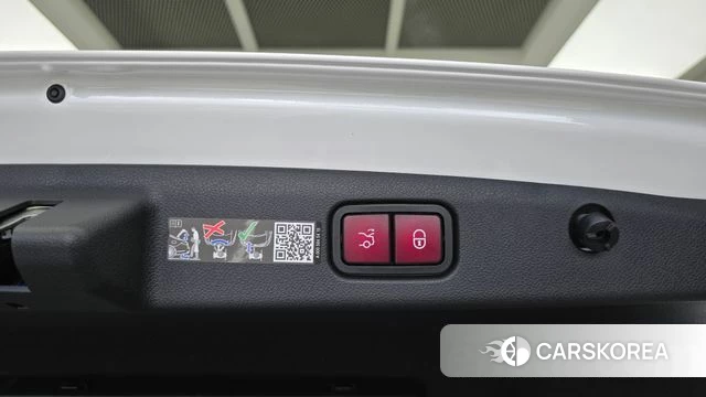 Mercedes-Benz E-Class W214 id 4578421 из Кореи 21