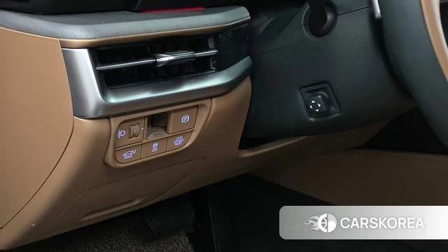 Hyundai Grandeur Hybrid (GN7) id 4560976 из Кореи 21