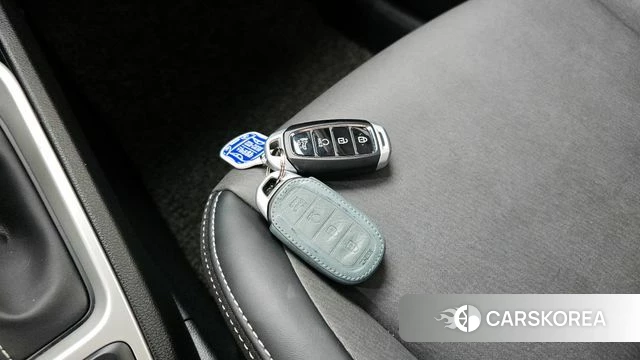 Hyundai Venue id 4383955 из Кореи 21