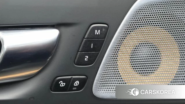 Volvo XC60 second Generation id 4557337 из Кореи 21