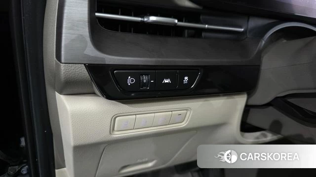 Kia Carnival 4th generation id 4641426 из Кореи 21