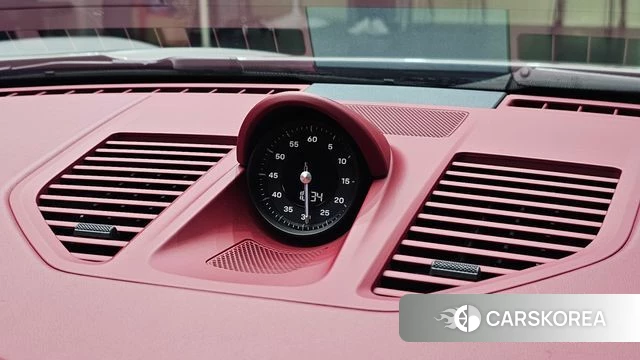 Porsche 911(992) id 4676838 из Кореи 21