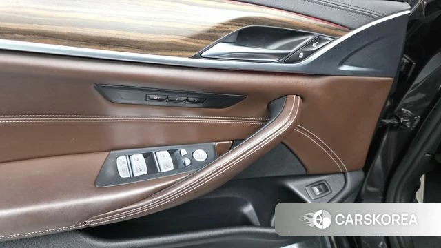 BMW 5 Series (G30) id 4923704 из Кореи 21