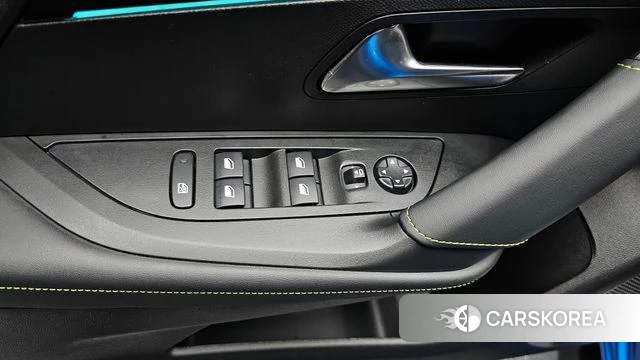 Peugeot e-2008 second generation id 4549359 из Кореи 21