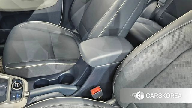 Hyundai Venue id 4604450 из Кореи 20