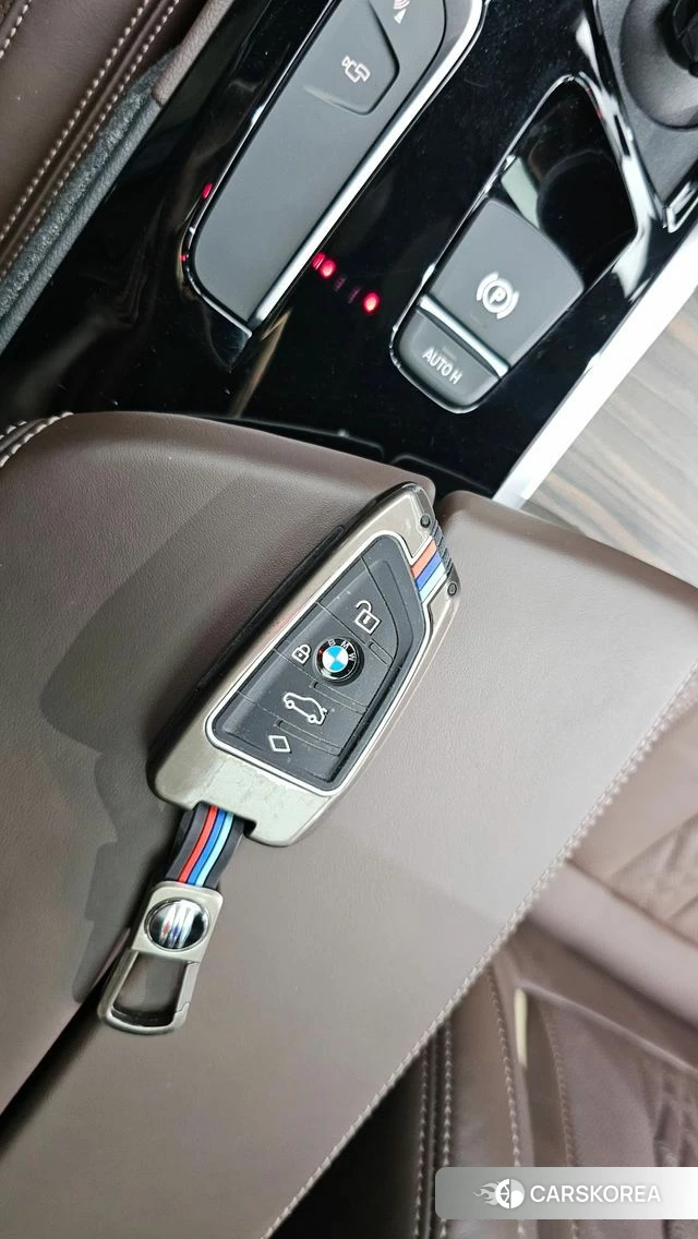 BMW 5 Series (G30) id 4604687 из Кореи 21